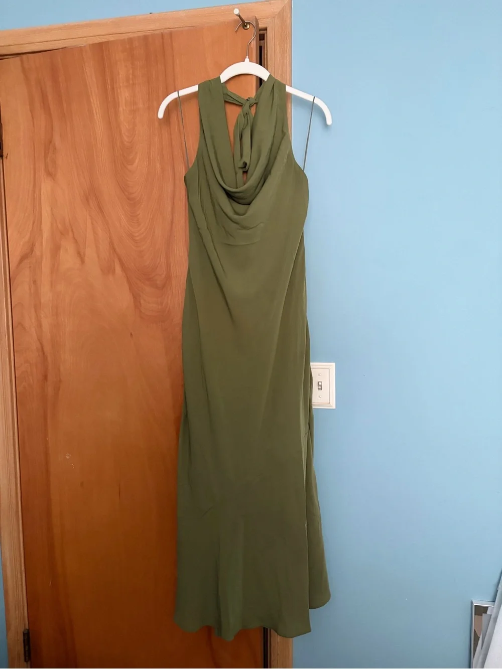 Abercrombie & Fitch Cowl Halter Maxi Dress